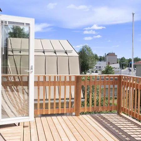 An Idyllic Large Wooden House Near The Center *